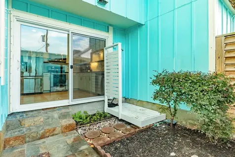 7516 Stewart Road Galveston TX 77551
