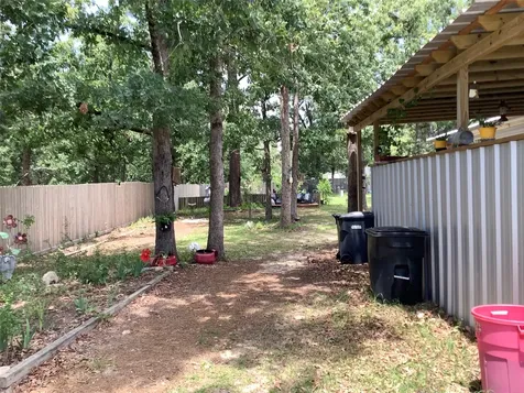 161 Oakdale Drive Huntsville TX 77320