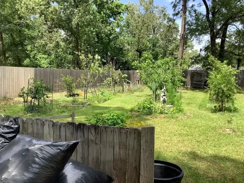 161 Oakdale Drive Huntsville TX 77320