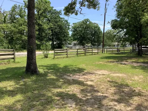 161 Oakdale Drive Huntsville TX 77320
