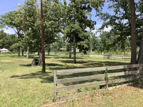 161 Oakdale Drive Huntsville TX 77320