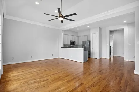 5719 Darling Street Houston TX 77007