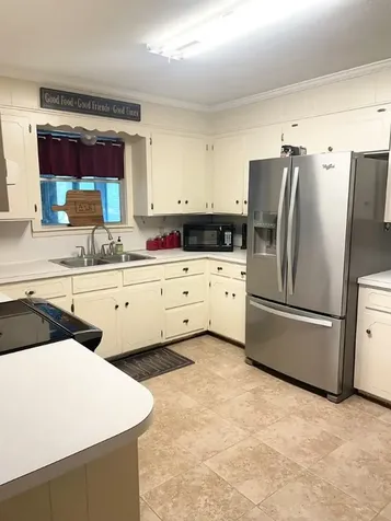 807 El Camino Drive Grapeland TX 75844