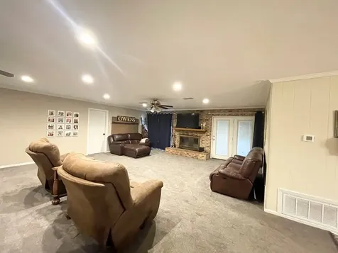807 El Camino Drive Grapeland TX 75844