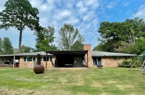 807 El Camino Drive Grapeland TX 75844