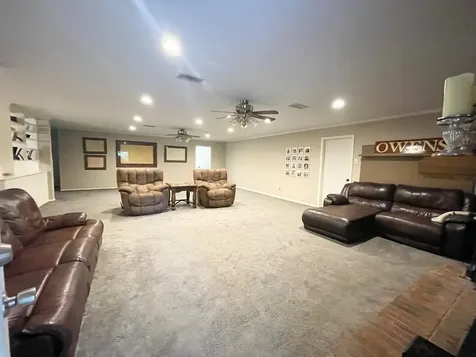 807 El Camino Drive Grapeland TX 75844