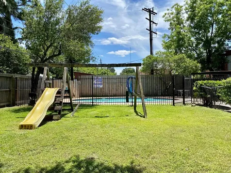 1220 Shadowdale Drive 8 Houston TX 77043