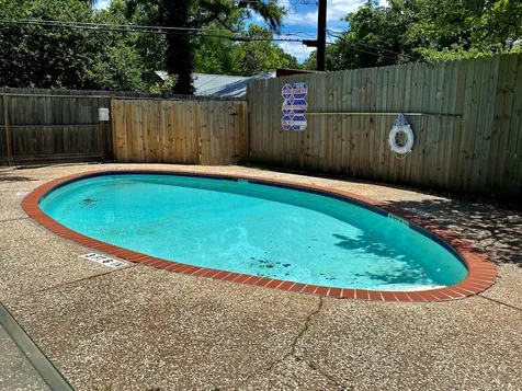 1220 Shadowdale Drive 8 Houston TX 77043