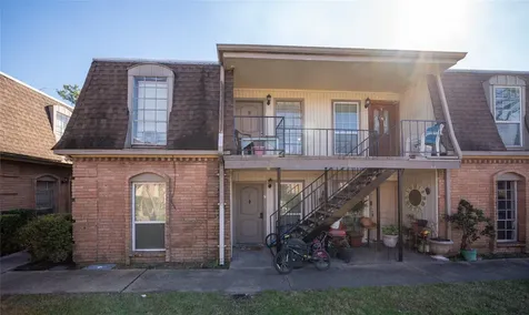 1220 Shadowdale Drive 8 Houston TX 77043
