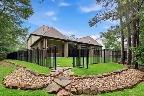 137 Sanderling Lane Montgomery TX 77316