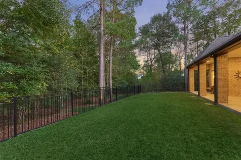 137 Sanderling Lane Montgomery TX 77316