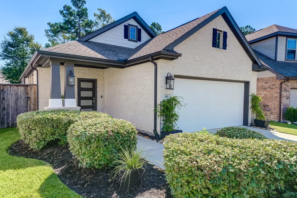 111 Sugar Peak Court Montgomery TX 77316
