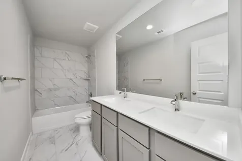 11130 Tulip Ridge Trail Houston TX 77044