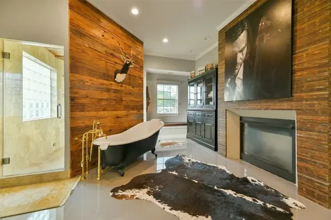 1913 Lundy Lane Friendswood TX 77546