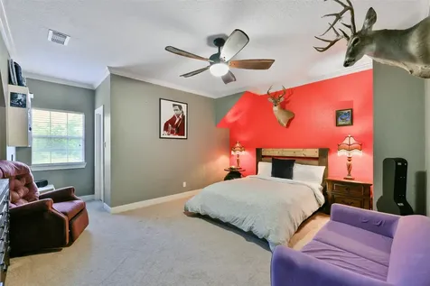 1913 Lundy Lane Friendswood TX 77546