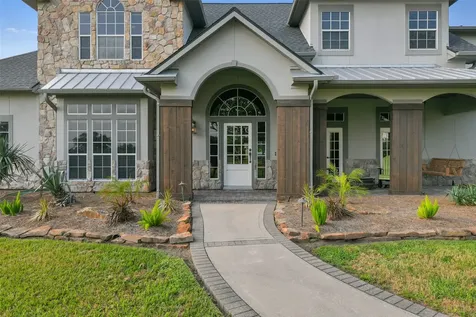 1913 Lundy Lane Friendswood TX 77546