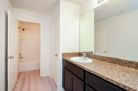 10531 Logger Pine Trail Houston TX 77088