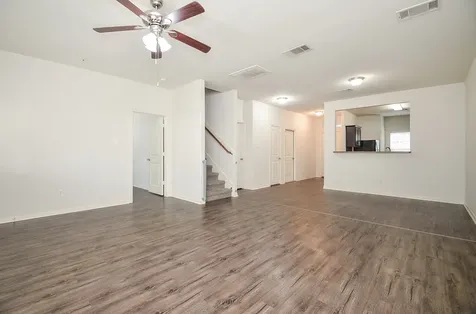 10531 Logger Pine Trail Houston TX 77088