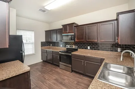10531 Logger Pine Trail Houston TX 77088
