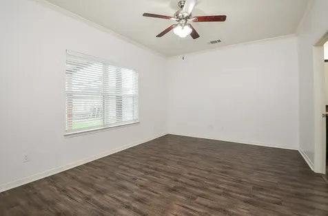 10531 Logger Pine Trail Houston TX 77088