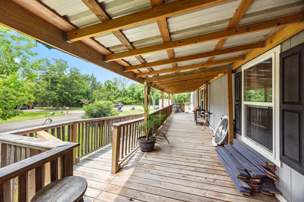 130 Foster Street Baytown TX 77520