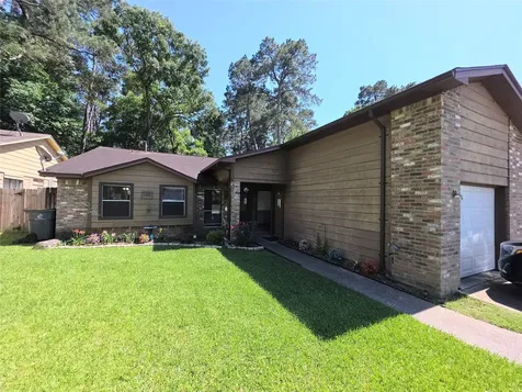 1614 Hazelwood Street B Conroe TX 77301