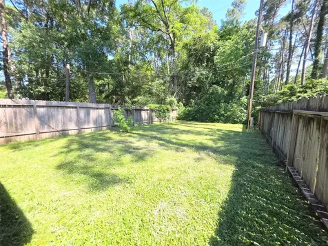 1614 Hazelwood Street B Conroe TX 77301