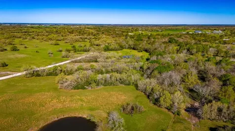 Tract 11 Connor Landing Court Madisonville TX 77864