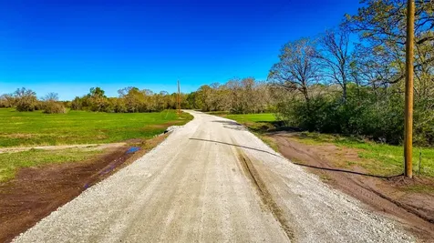 Tract 11 Connor Landing Court Madisonville TX 77864