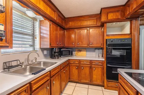 6918 Woodrow Street Texas City TX 77591