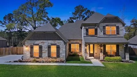 129 Magnolia Reserve Loop Magnolia TX 77354