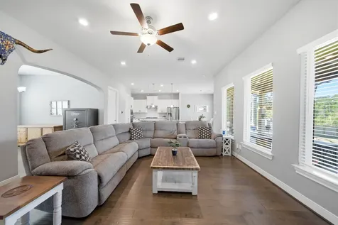 129 Magnolia Reserve Loop Magnolia TX 77354