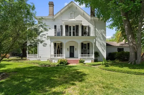 351 E Colorado Street La Grange TX 78945