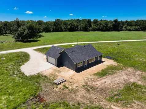 879 Pineview Circle Jewett TX 75846
