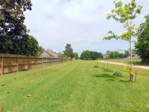1739 Lake Winds Drive Missouri City TX 77459