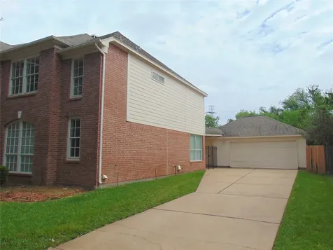 1739 Lake Winds Drive Missouri City TX 77459