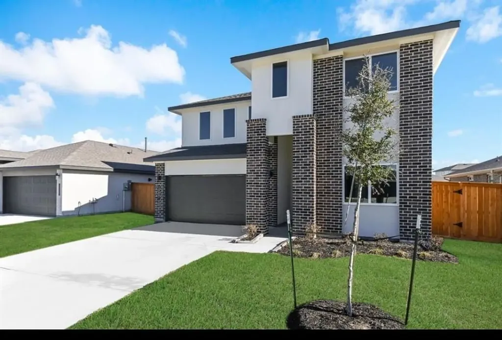 1322 Truckee River Drive Rosharon TX 77583