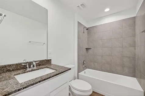 1322 Truckee River Drive Rosharon TX 77583