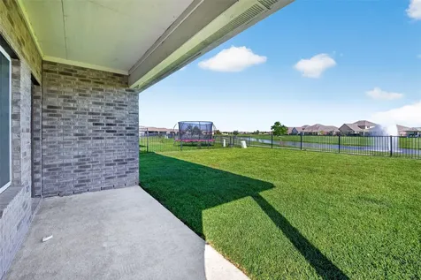 1322 Truckee River Drive Rosharon TX 77583