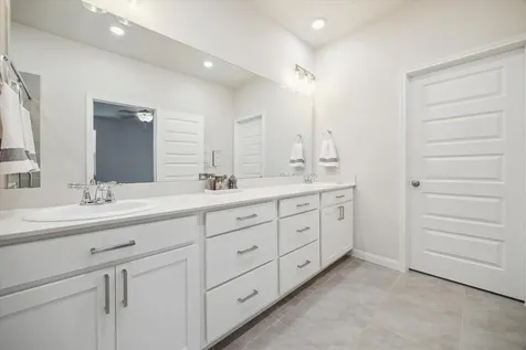 1512 Parkland Oak Drive Houston TX 77084