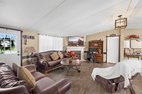 857 E Guadalupe Street La Grange TX 78945