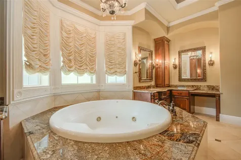 101 Rosewood Street Lake Jackson TX 77566