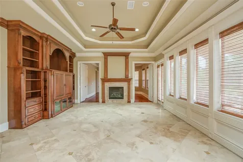 101 Rosewood Street Lake Jackson TX 77566