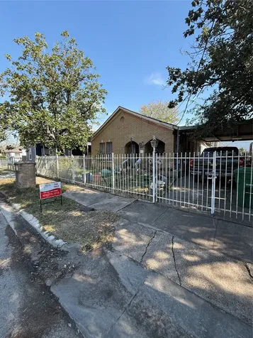 514 N Jenkins Street Houston TX 77003