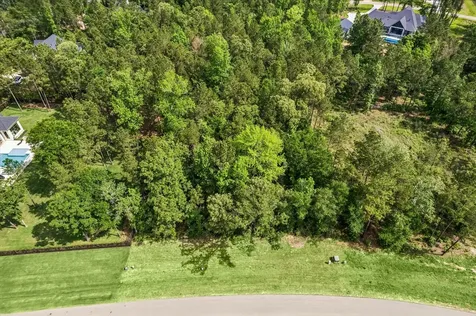 7712 Dog Wood Acres Drive Montgomery TX 77316