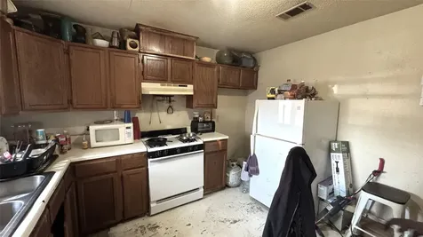 8507 Prairie View Drive Houston TX 77088