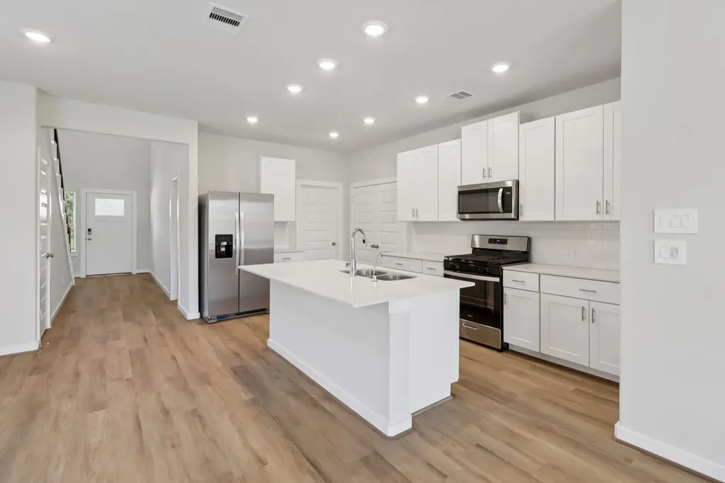 11408 Dark Amethyst Drive Houston TX 77048