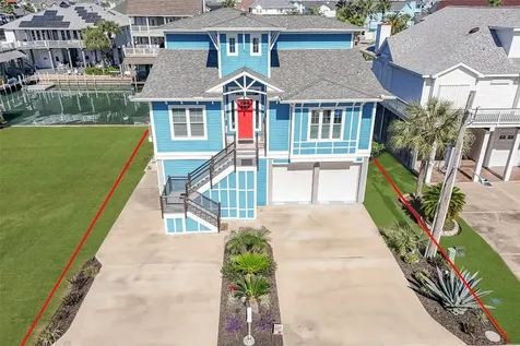 936 Long Reach Drive Tiki Island TX 77554