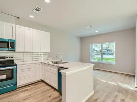 12565 Melville Drive 311 Montgomery TX 77356