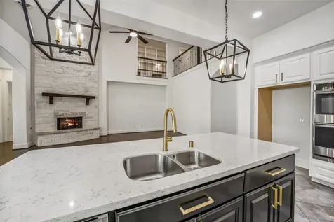 5923 Quiet Point Lane Sugar Land TX 77479